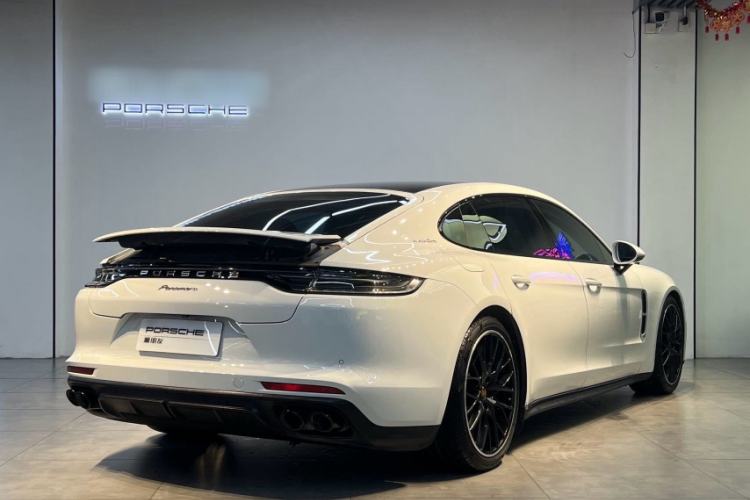 Used Porsche Panamera 2023-Year Restyled Panamera Executive Extended Platinum Edition 2.9T Exterior 4