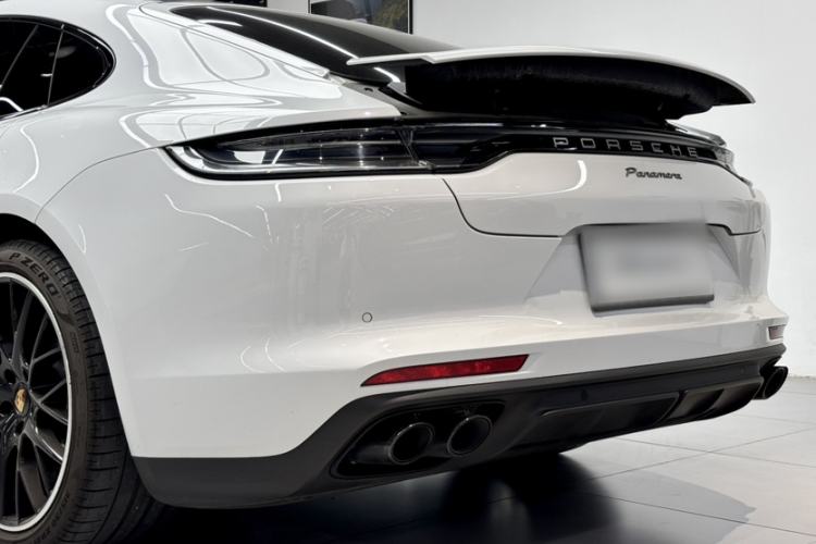 Used Porsche Panamera 2023 Panamera 2.9T Platinum Edition Exterior 7