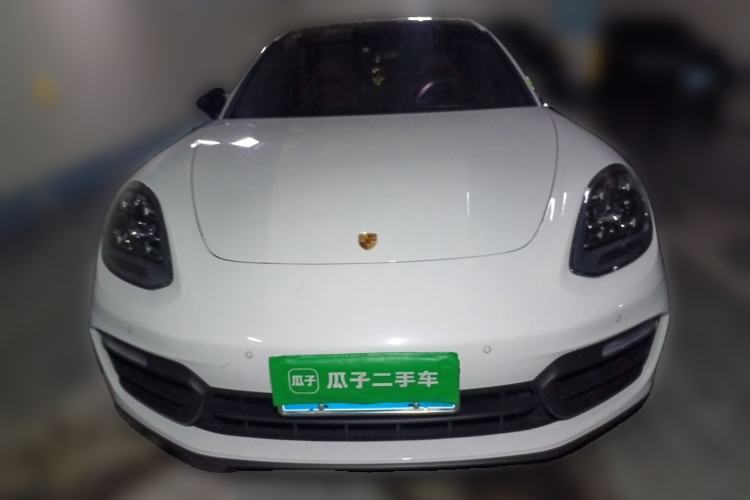 Used Porsche Panamera 2023-Year Restyled Panamera Executive Extended Platinum Edition 2.9T Front