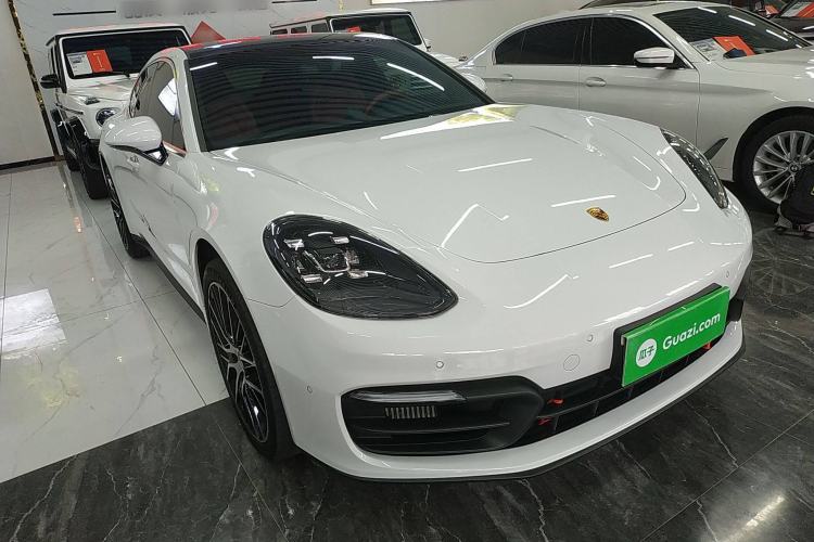 Used Porsche Panamera 2023 Panamera 2.9T Front Right 45 Deg