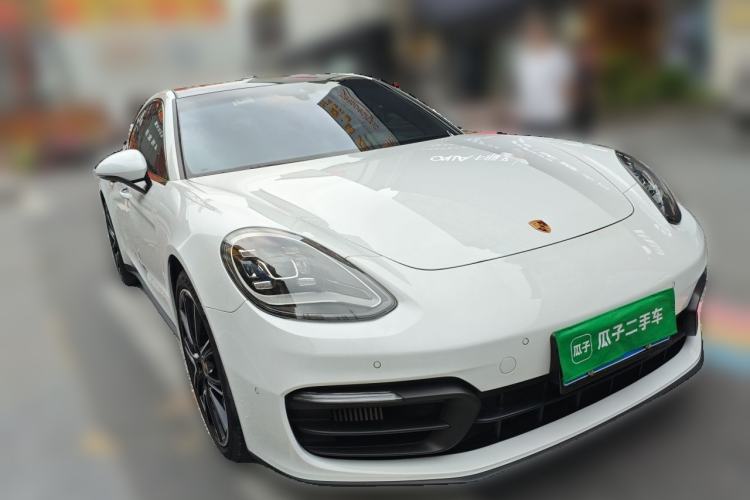 Used Porsche Panamera 2023 Facelifted Panamera 2.9T Platinum Edition Front Right 45 Deg