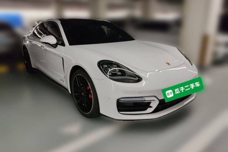 Used Porsche Panamera 2023 Panamera GTS 4.0T Front Right 45 Deg
