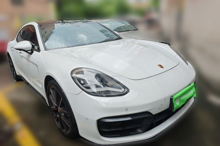 Used Porsche Panamera 2023 Facelifted Panamera 2.9T Platinum Edition Front Right 45 Deg