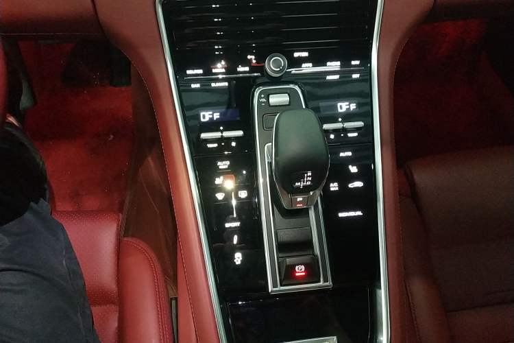 Used Porsche Panamera 2023 Panamera 2.9T Gear Lever