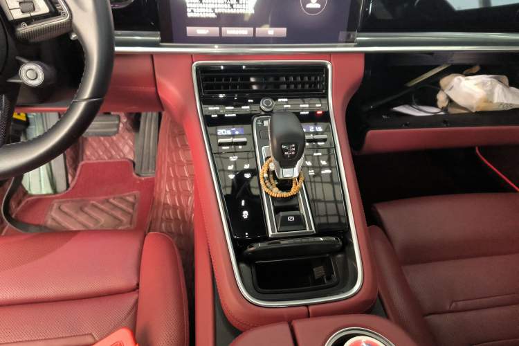 Used Porsche Panamera 2023 Panamera 2.9T Platinum Edition Gear Lever