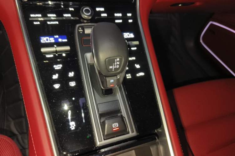 Used Porsche Panamera 2023 Panamera 2.9T Platinum Edition Gear Lever
