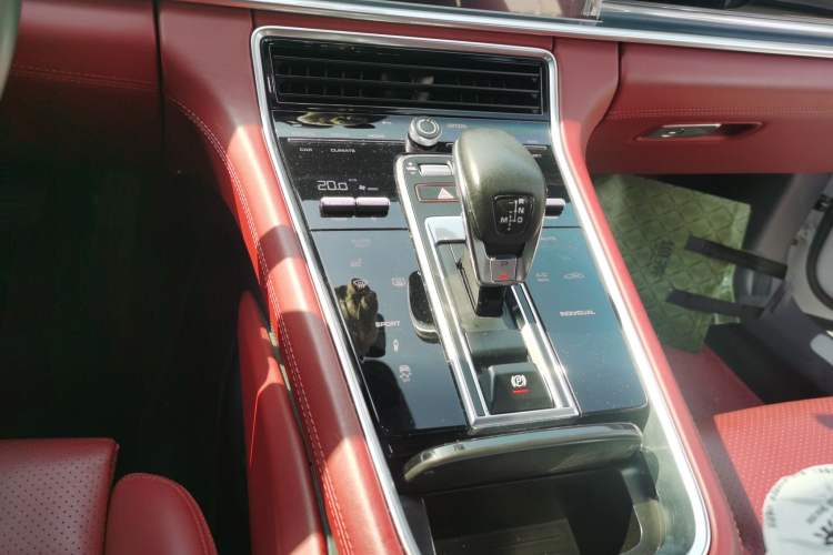 Used Porsche Panamera 2023 Panamera 2.9T Gear Lever