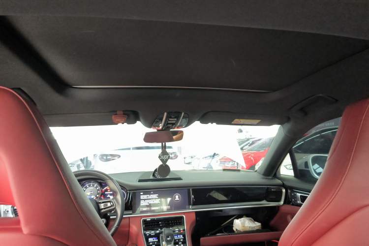 Used Porsche Panamera 2023 Panamera 2.9T Platinum Edition Headliner