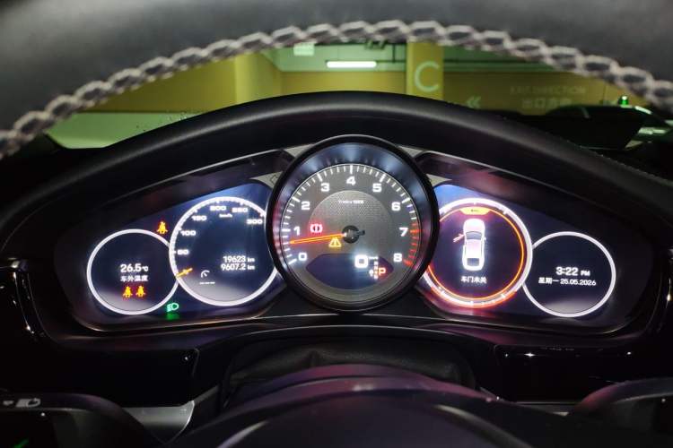 Used Porsche Panamera 2023 Panamera Executive Long Wheelbase 2.9T Instrument Cluster