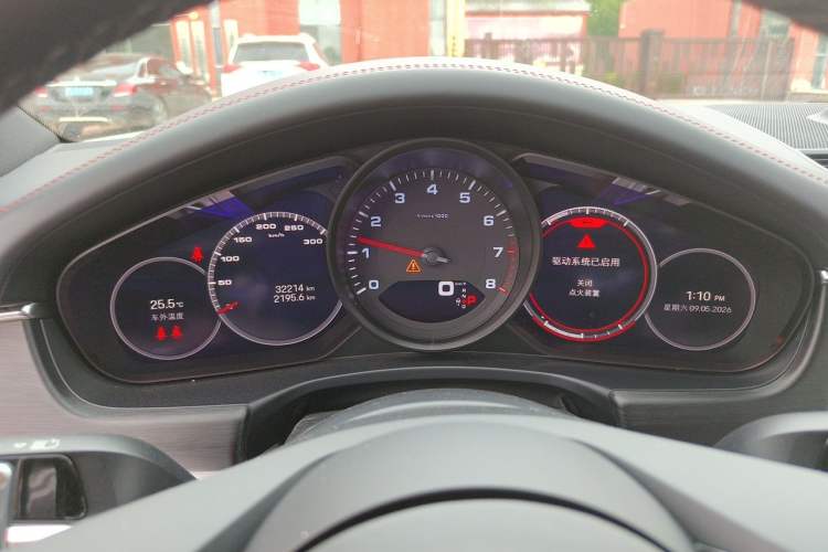 Used Porsche Panamera 2023 Restyled Panamera 4 Executive Extended Platinum Edition 2.9T Instrument Cluster