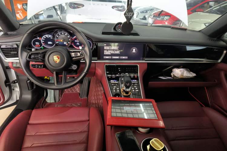 Used Porsche Panamera 2023 Panamera 2.9T Platinum Edition Interior 2