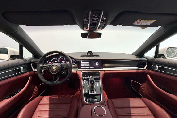 Used Porsche Panamera 2023 Facelifted Panamera 2.9T Platinum Edition Interior 2