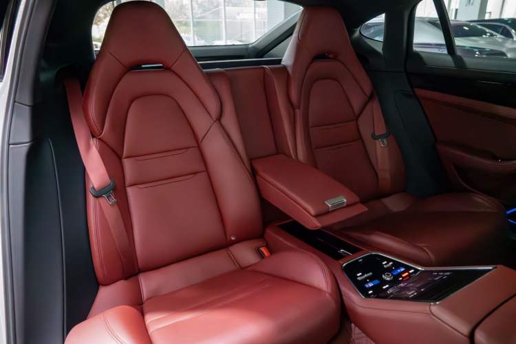 Used Porsche Panamera 2023 Panamera 2.9T Interior 5
