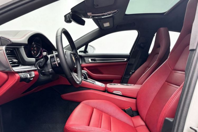 Used Porsche Panamera 2023 Panamera Executive Long Wheelbase 2.9T Interior 6