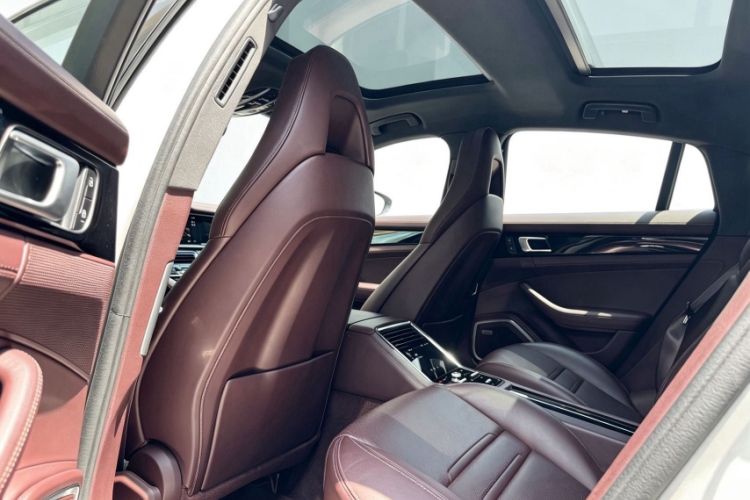 Used Porsche Panamera 2023 Panamera 2.9T Interior 7