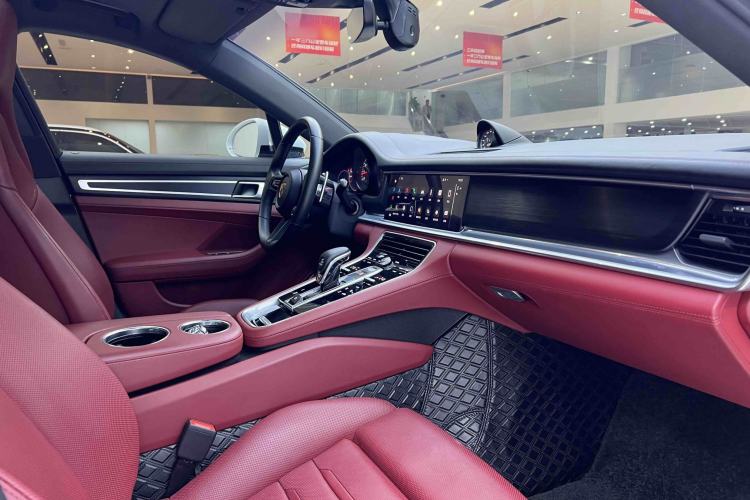 Used Porsche Panamera 2023 Panamera 4 Executive Extended Platinum Edition 2.9T Interior 8