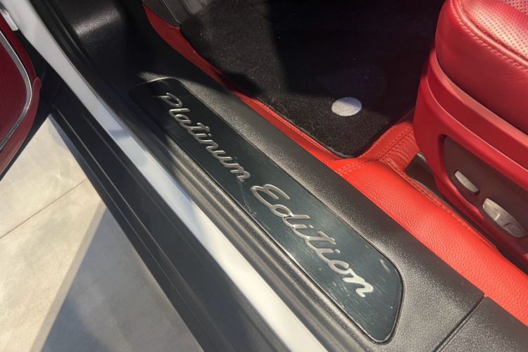 Used Porsche Panamera 2023 Facelifted Panamera 2.9T Platinum Edition Interior 9