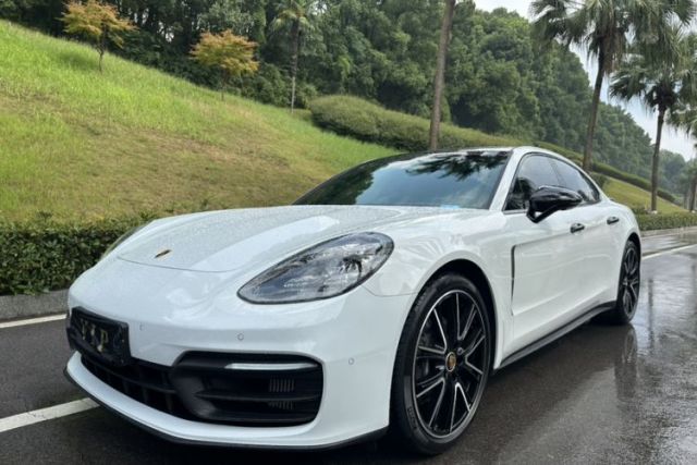 Used Porsche Panamera 2023 Facelifted Panamera 2.9T Platinum Edition