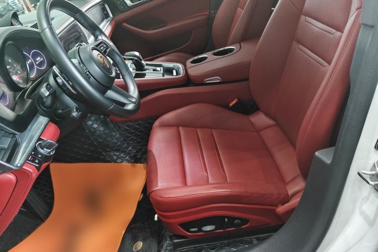Used Porsche Panamera 2023 Panamera 4 Executive Extended Platinum Edition 2.9T Left Front Seat