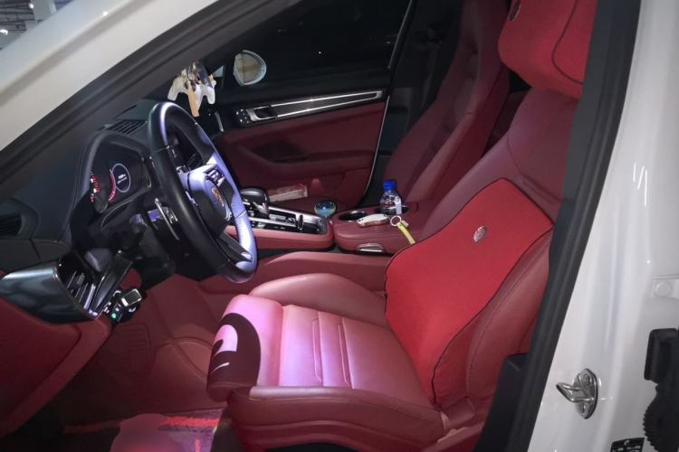 Used Porsche Panamera 2023 Facelifted Panamera 2.9T Platinum Edition Left Front Seat
