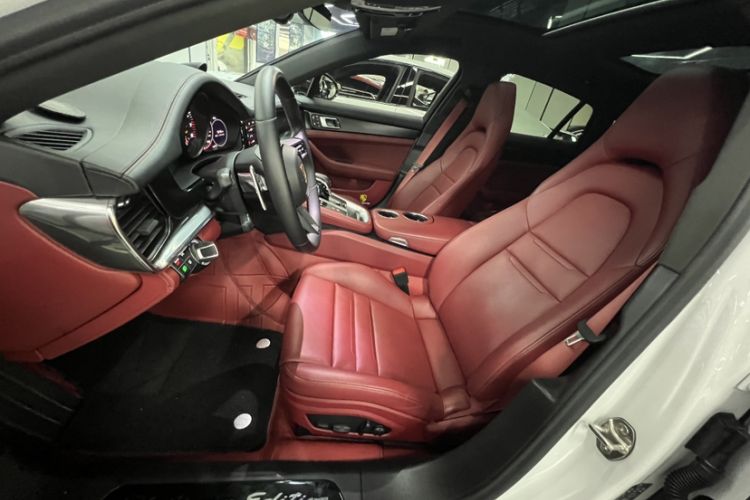 Used Porsche Panamera 2023 Facelifted Panamera 2.9T Platinum Edition Left Front Seat