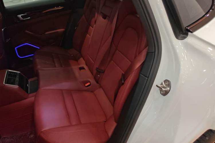 Used Porsche Panamera 2023 Panamera 2.9T Left Rear Seat