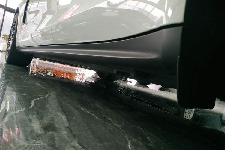 Used Porsche Panamera 2023 Panamera 2.9T Left Side Sill