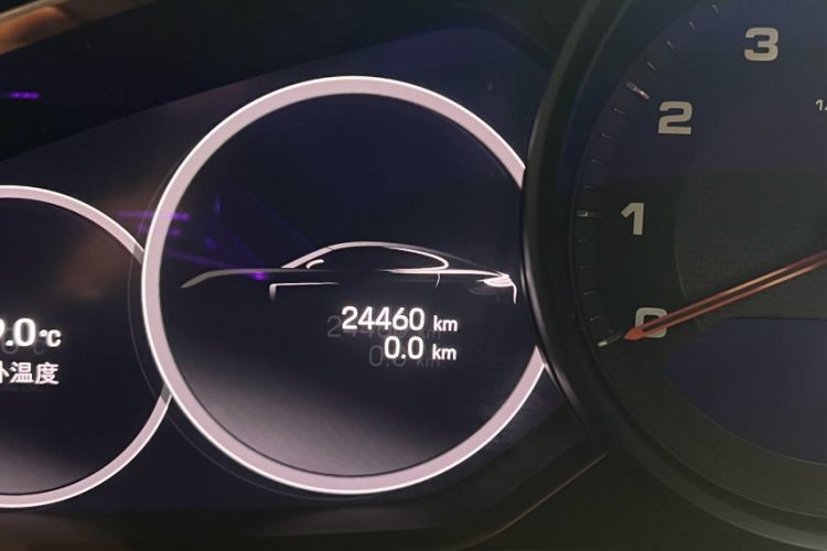 Used Porsche Panamera 2023 Facelifted Panamera 2.9T Platinum Edition Odometer Close Up