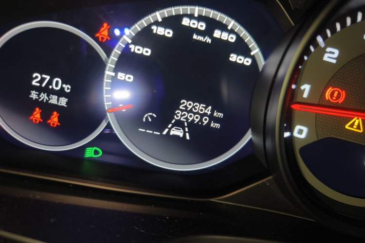 Used Porsche Panamera 2023 Panamera 4 Executive Long Wheelbase 2.9T Odometer Close Up