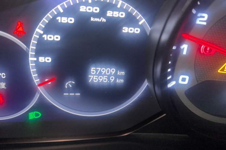 Used Porsche Panamera 2023 Panamera Executive Long Wheelbase Platinum Edition 2.9T Odometer Close Up