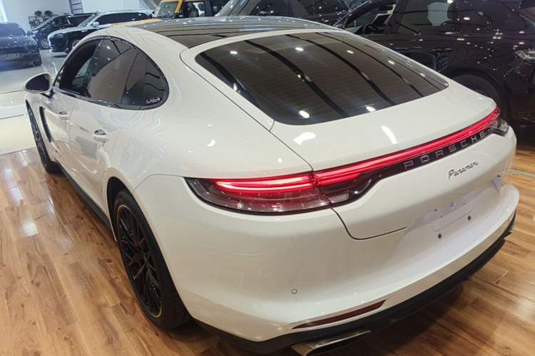 Used Porsche Panamera 2023 Panamera 2.9T Rear Left 45 Deg