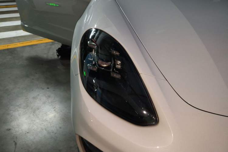 Used Porsche Panamera 2023 Panamera 2.9T Right Front Headlight