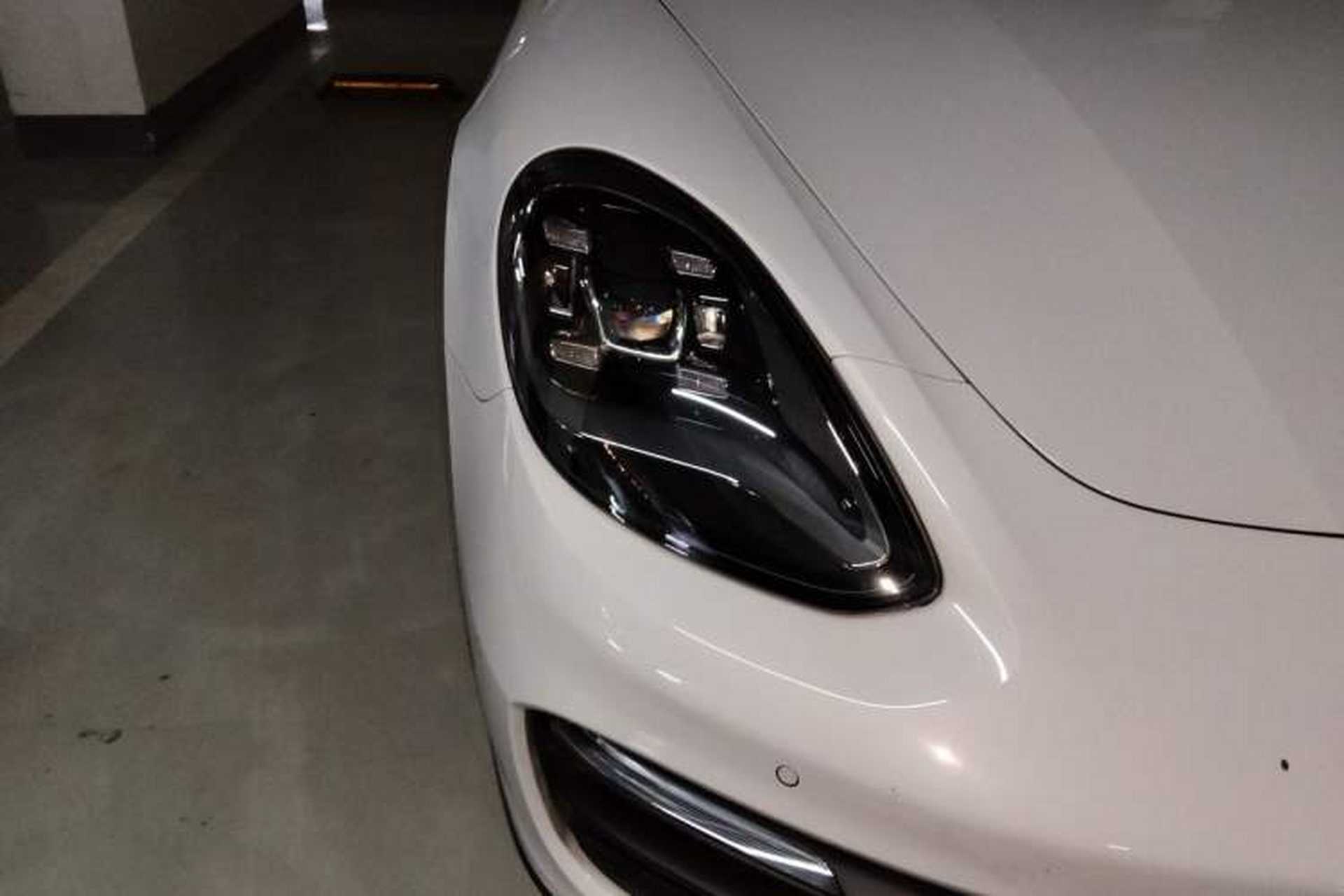 Used Porsche Panamera 2023 Facelifted Panamera 2.9T Platinum Edition Right Front Headlight