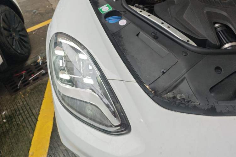 Used Porsche Panamera 2023 Facelifted Panamera 2.9T Platinum Edition Right Front Headlight