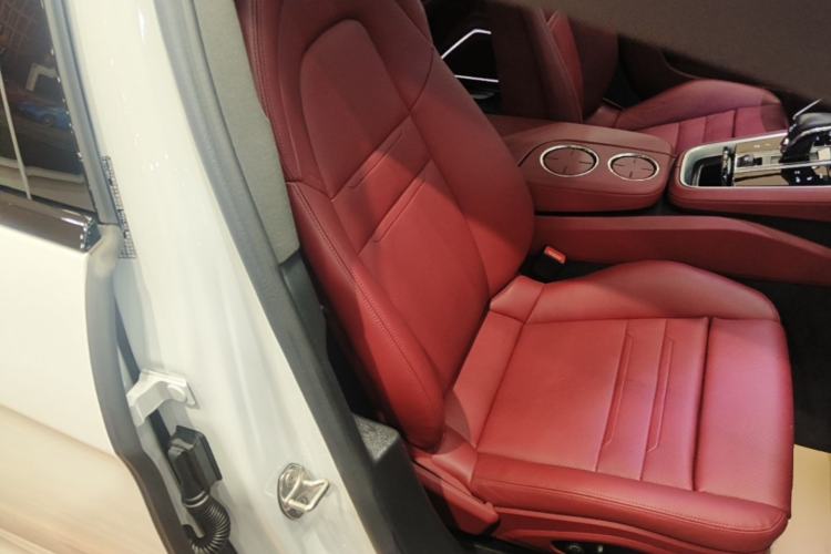 Used Porsche Panamera 2023 Panamera 2.9T Right Front Seat