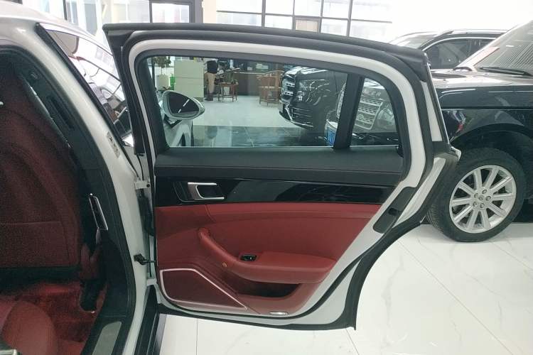 Used Porsche Panamera 2023 Panamera 2.9T Right Rear Door Interior
