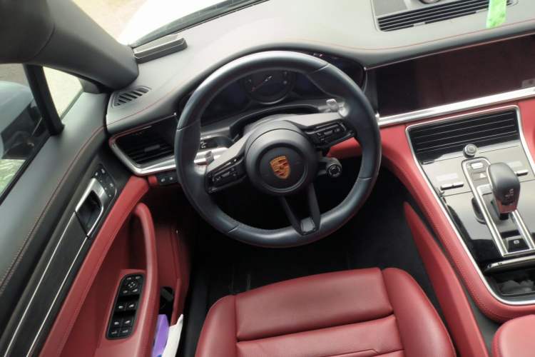Used Porsche Panamera 2023 Panamera 2.9T Steering Wheel