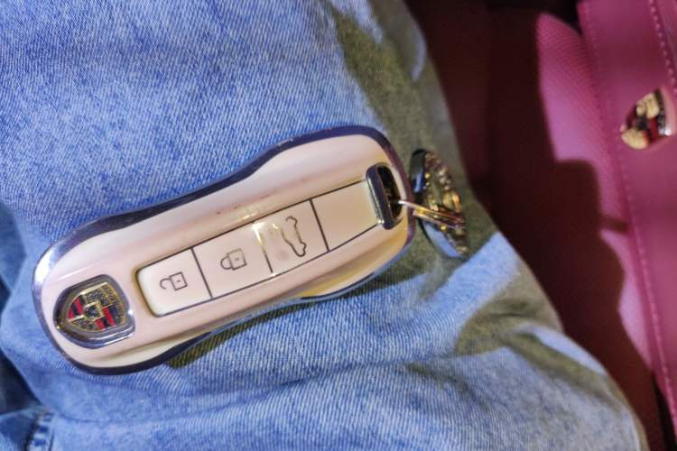 Used Porsche Panamera 2023 Panamera 2.9T Platinum Edition Vehicle Key