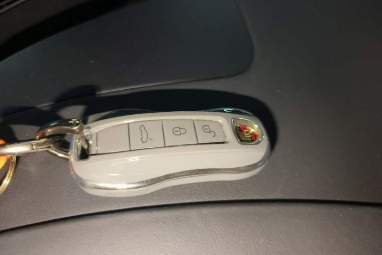 Used Porsche Panamera 2023 Panamera 2.9T Platinum Edition Vehicle Key