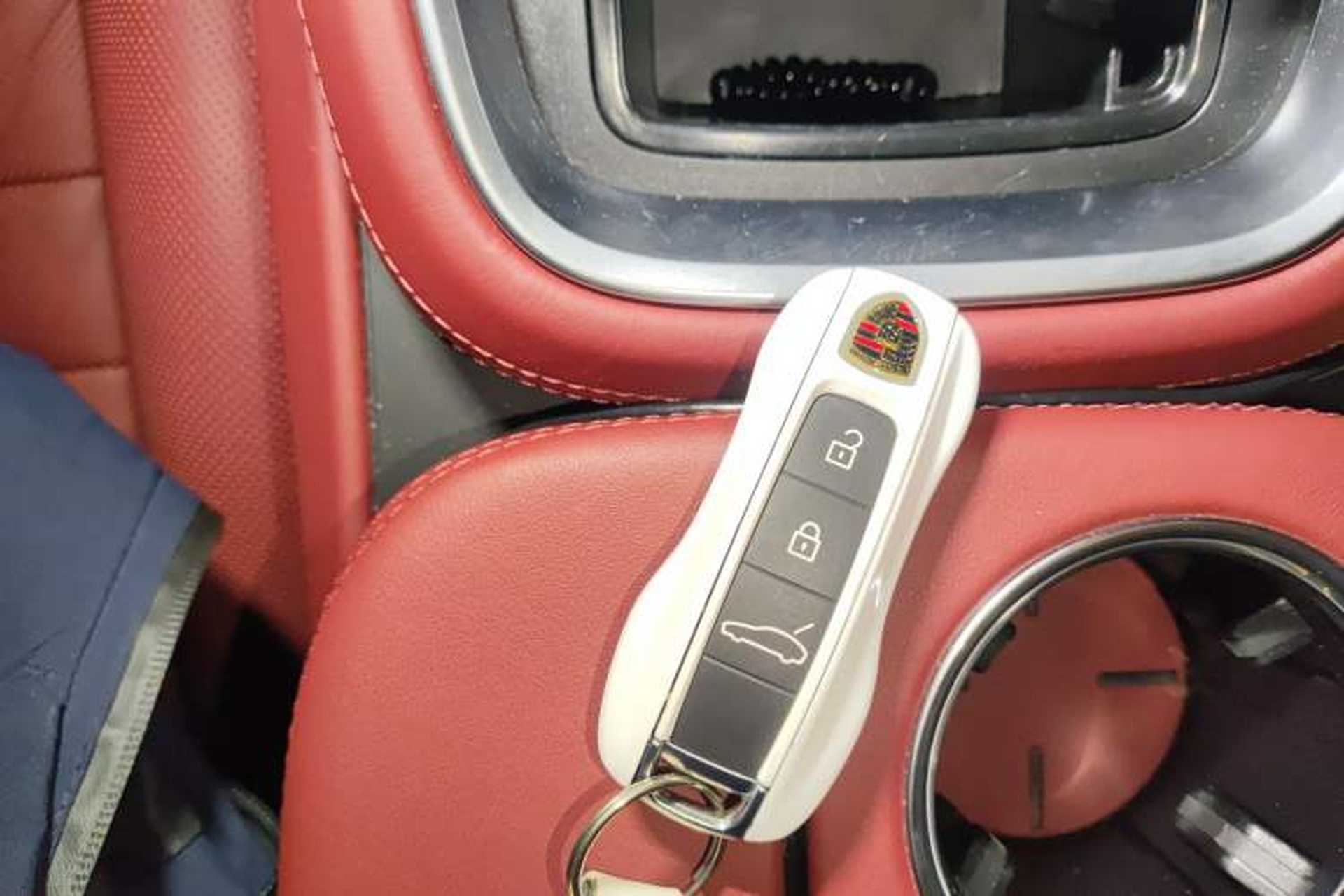 Used Porsche Panamera 2023 Facelifted Panamera 2.9T Platinum Edition Vehicle Key