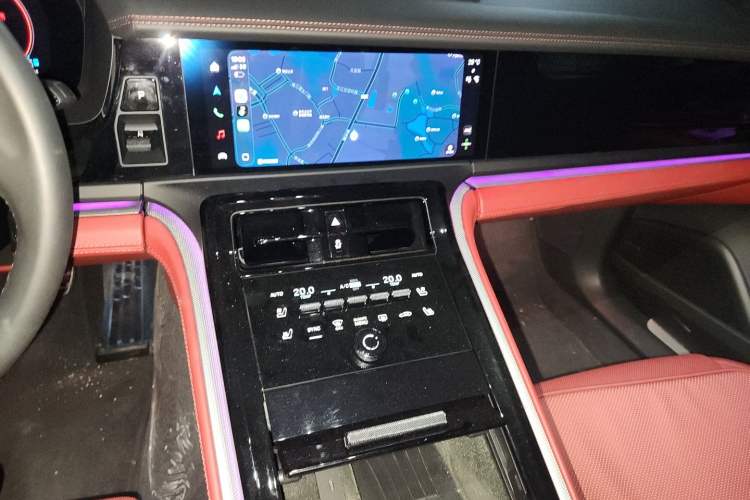 Used Porsche Panamera 2024 Panamera 2.9T Audio And AC Panel