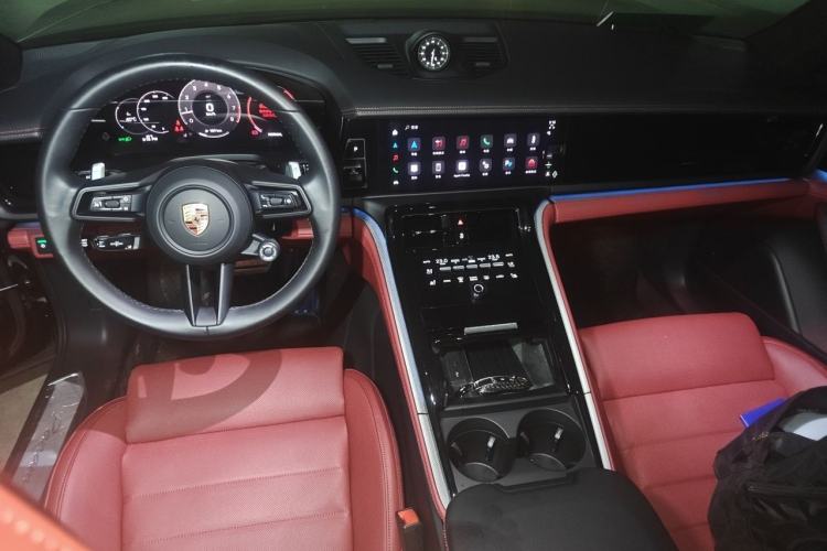 Used Porsche Panamera 2024 Panamera 2.9T Center Console