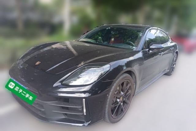 Porsche Panamera 2024 Panamera 4 Executive Long Wheelbase 2.9T с пробегом