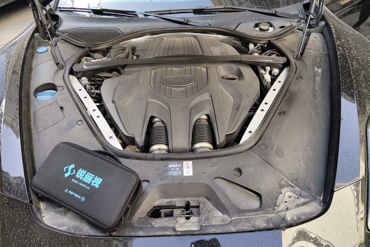 Used Porsche Panamera 2024 Panamera 2.9T Engine Bay