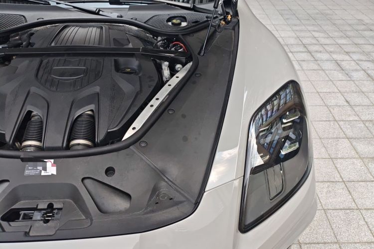 Used Porsche Panamera 2024 Panamera 2.9T Engine Bay Left