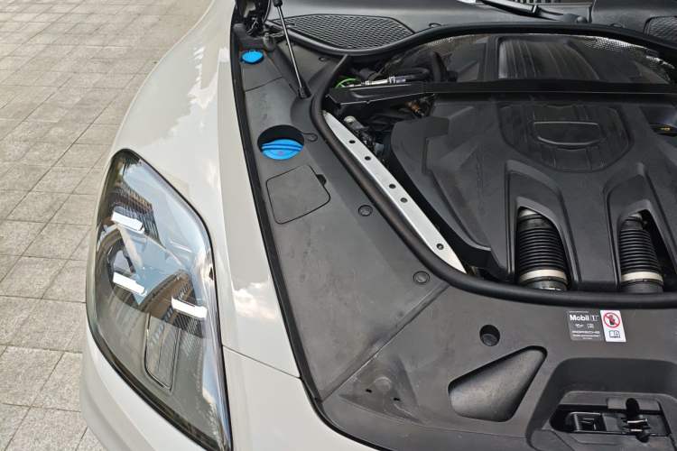 Used Porsche Panamera 2024 Panamera 2.9T Engine Bay Right