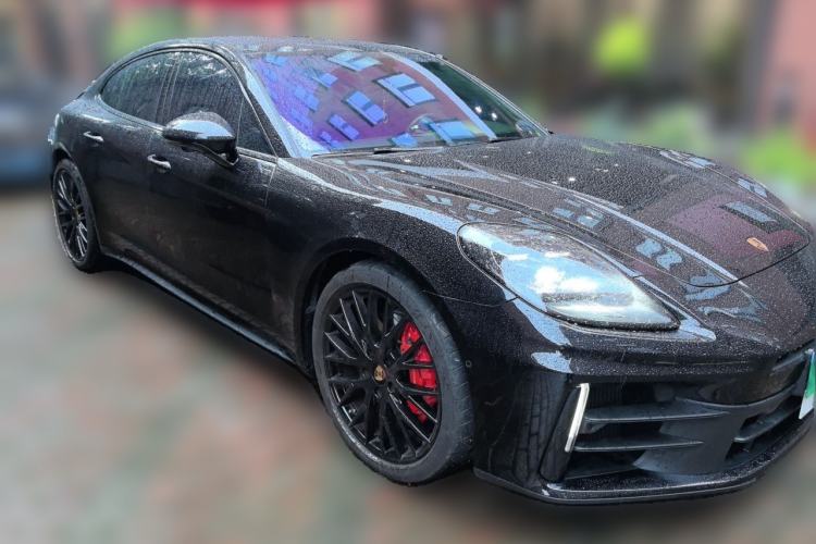 Used Porsche Panamera 2024 Panamera 2.9T Front Right 45 Deg