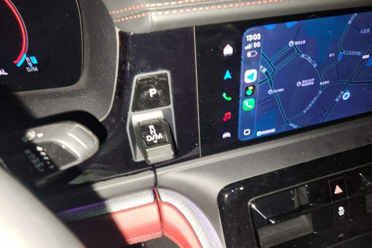 Used Porsche Panamera 2024 Panamera 2.9T Gear Lever