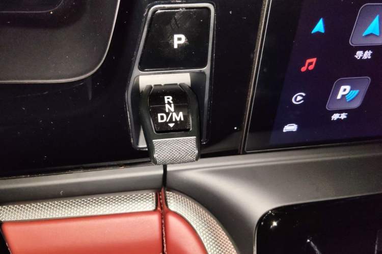 Used Porsche Panamera 2024 Panamera Executive Long Wheelbase 2.9T Gear Lever