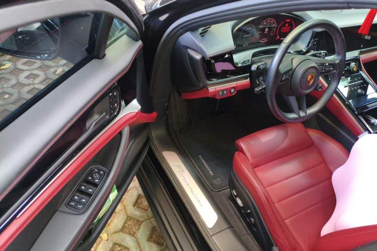 Used Porsche Panamera 2024 Panamera 2.9T Interior 3
